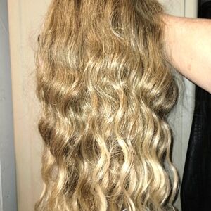 LACE FRONT SYNTHETIC MIDDLE PART NEW WITH TAGS!